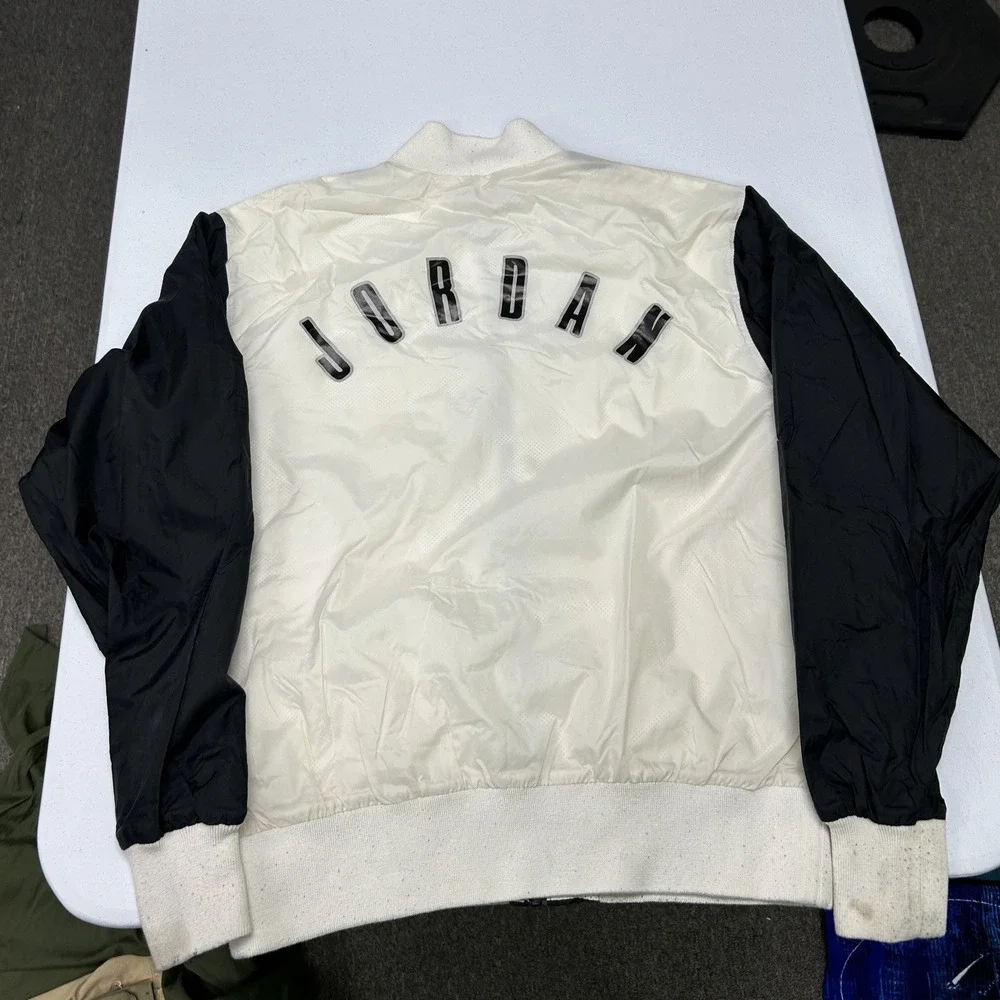 Jordan Bomber Jacket Mens Medium White Black Full Zip Jumpman Loose Fit